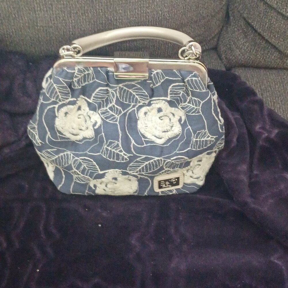 Vintage blue embroidered purse